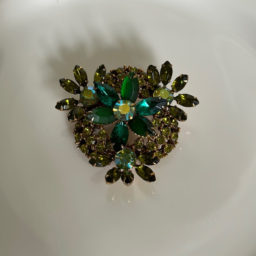 Vintage Green Floral AB Rhinestone Pin